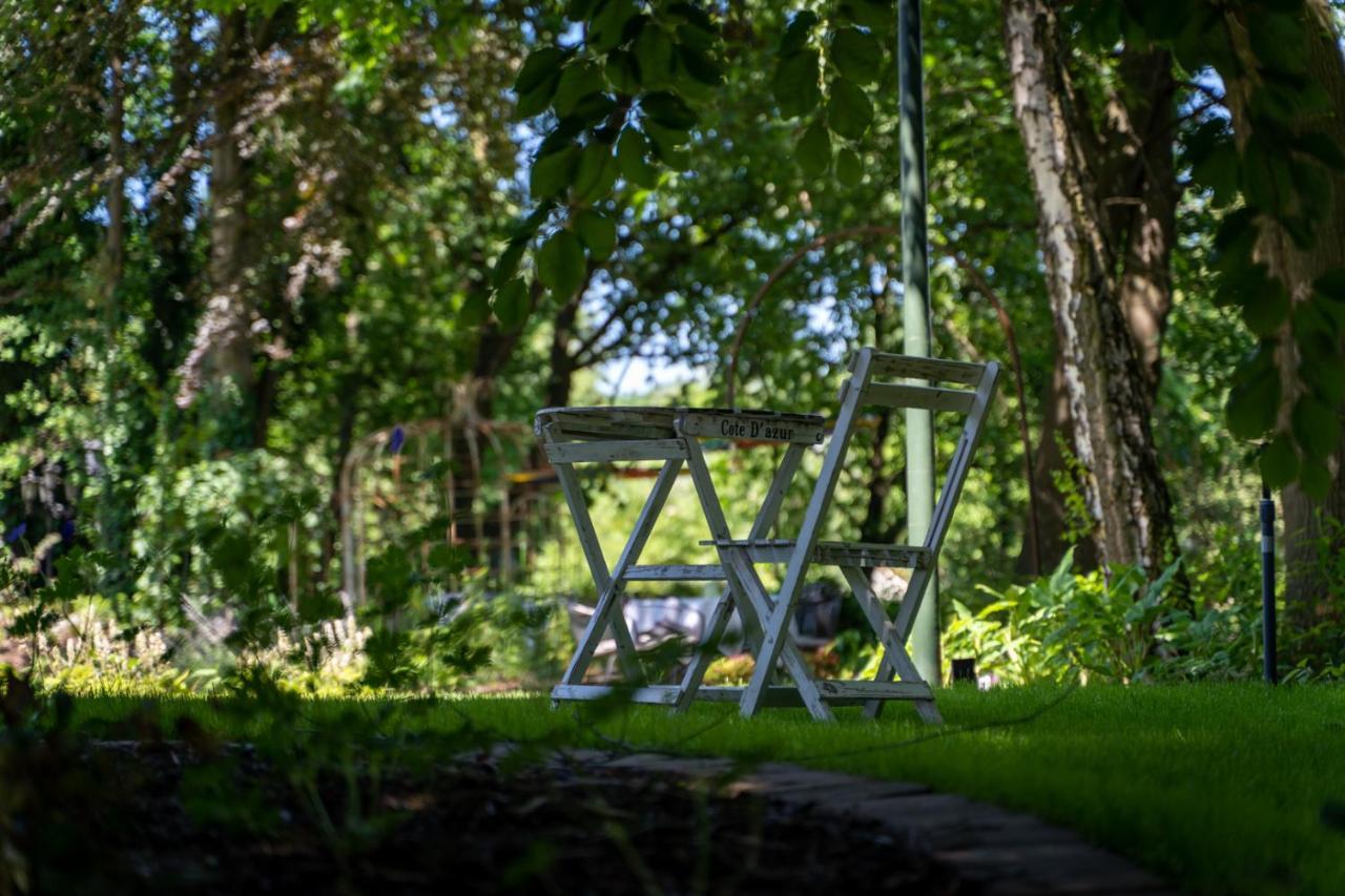 Hotel Au Nom De Dieu Dilsen-Stokkem Kültér fotó